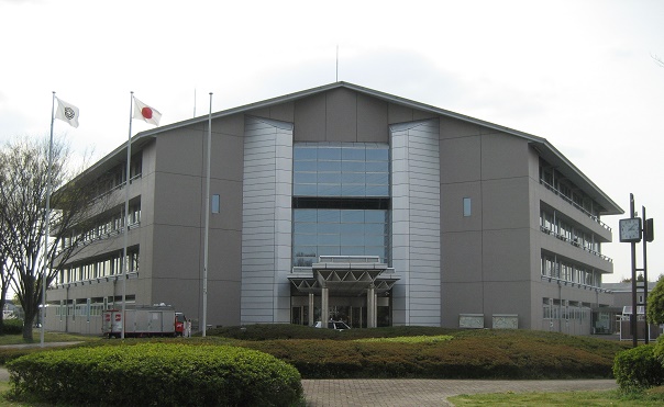 Shiraoka_town_hall_2